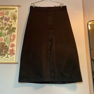 G. Midi Skirt